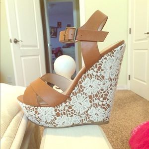 Brown and lace wedges