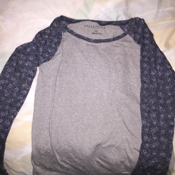 Small Aeropostale long sleeve T
