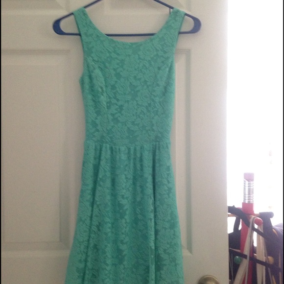 ⚠️LAST CALL⚠️ Mimi Chica Mint Green Lace Dress