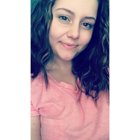 Meet your Posher, Karlee