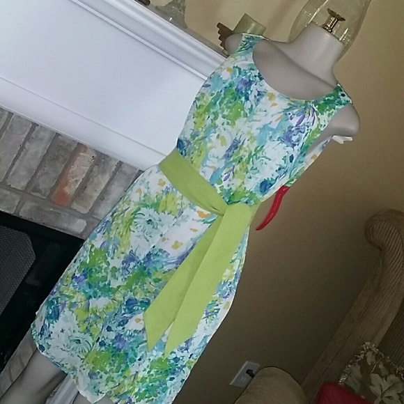 ✔Sunny Leigh Summer dress