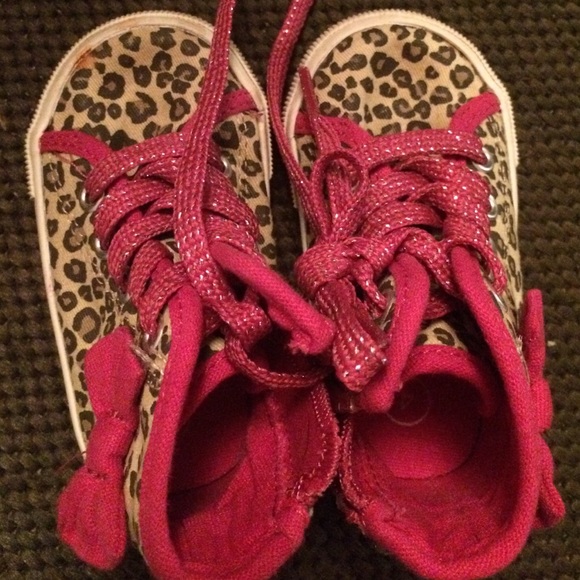 Genuine Kids leopard print high tops