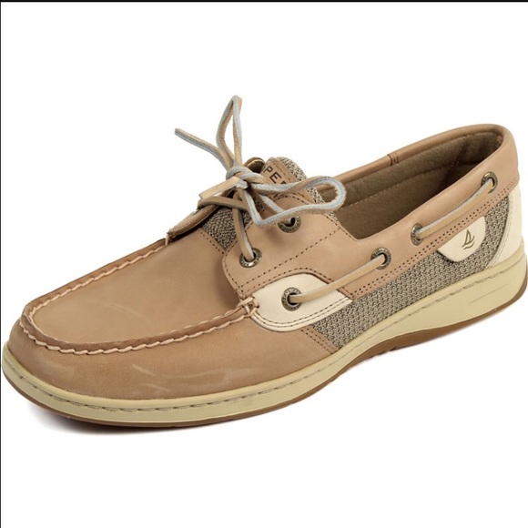 **HOLDING** Sperry Top Sider Women's