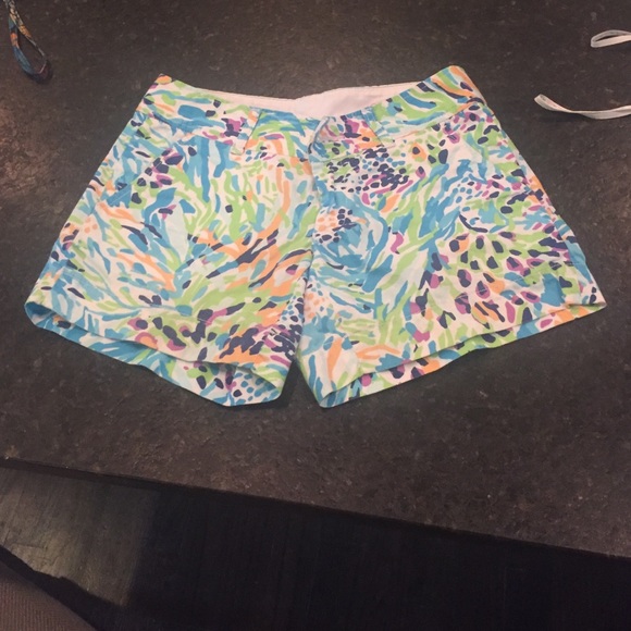 Lily Pulitzer shorts 00
