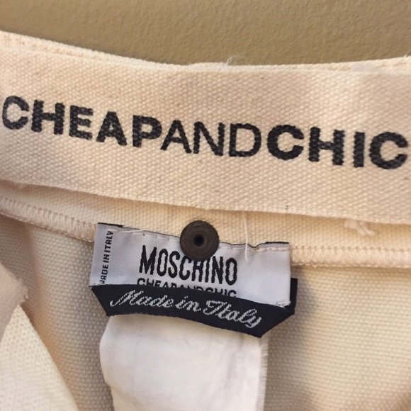 Super sexy Moschino Cheap & Chic flared mini skirt - Picture 4 of 4