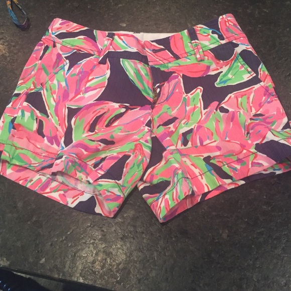 Lily Pulitzer shorts 00