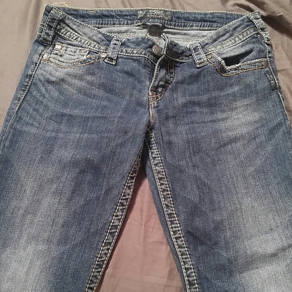 Silver jean capri - Picture 1 of 2