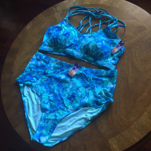 Forever 21 Swim Suit Set NWT! Sold Out