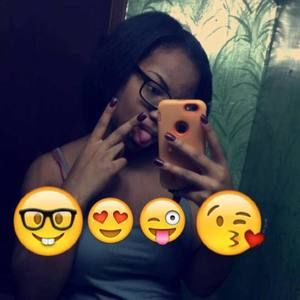 Meet your Posher, Deanna