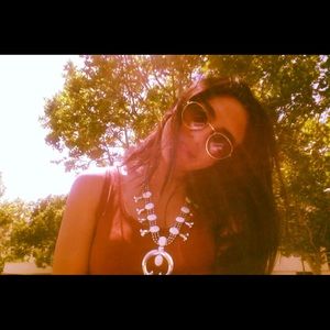 Meet your Posher, Selina