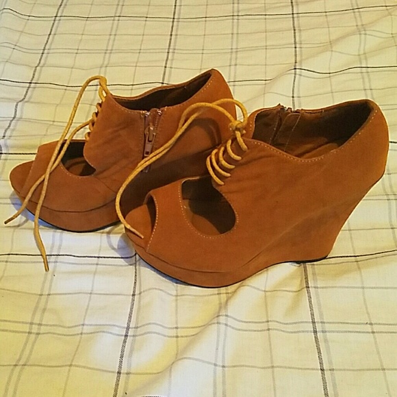 Wedges - Picture 2 of 3