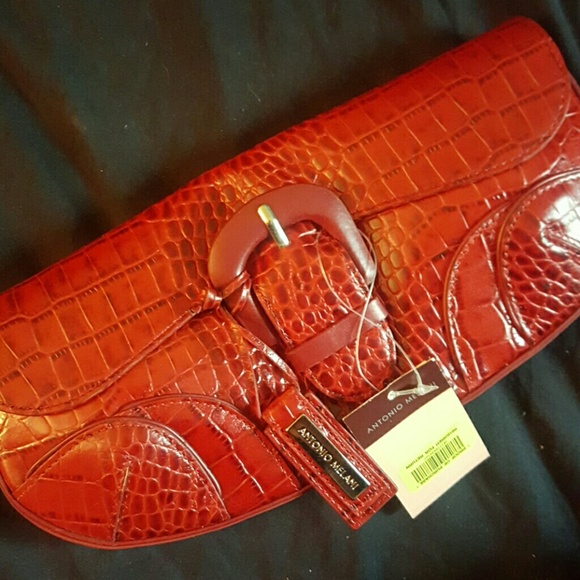 Antonio Melani clutch