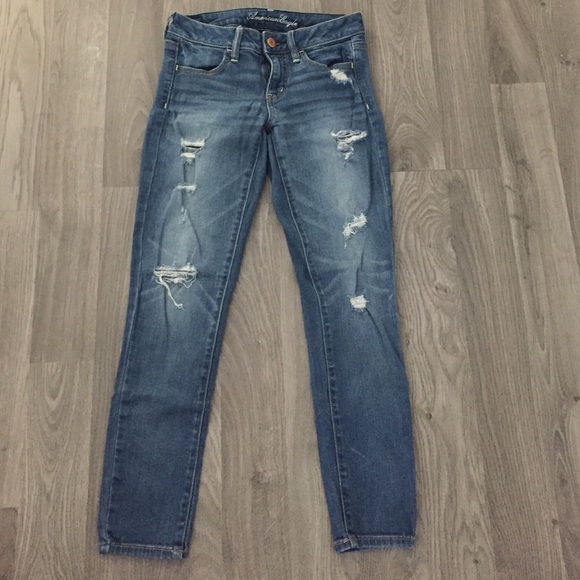 American Eagle Outfitters Destroyed Skinny Jeans