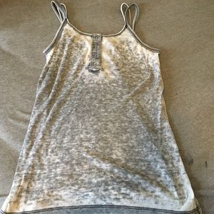 Double strapped tanktop