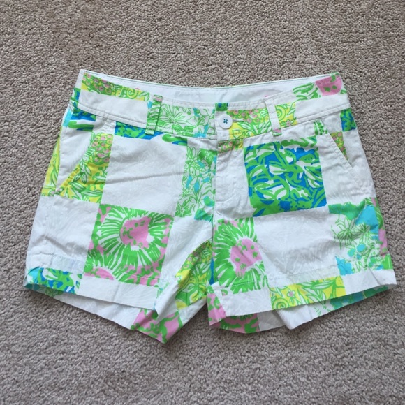 Lilly Pulitzer Pants - Lilly Pulitzer shorts sz 2