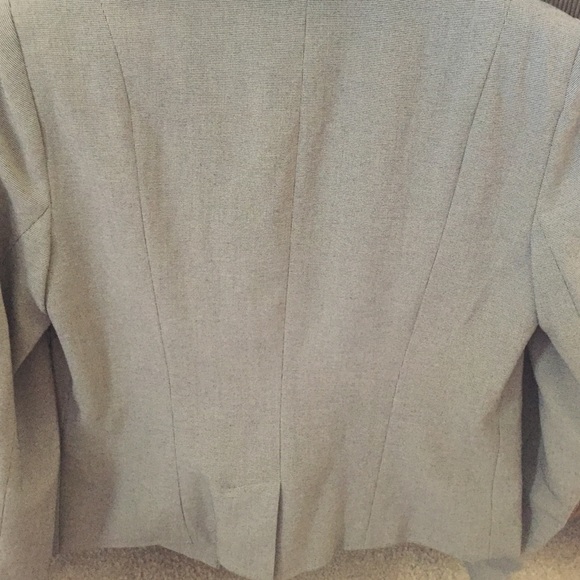 Blazer/Jacket - Professional - Picture 2 of 3