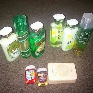 2 Bath and body works 2 pocket and perfectly posh