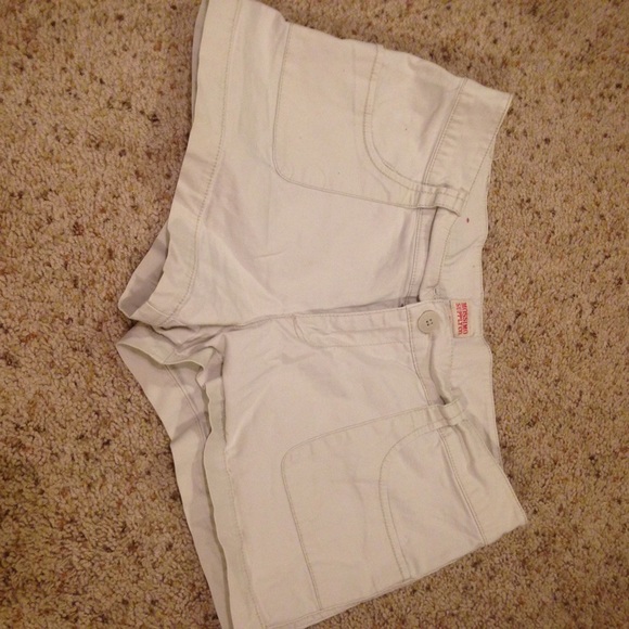 Mossimo Khaki shorts