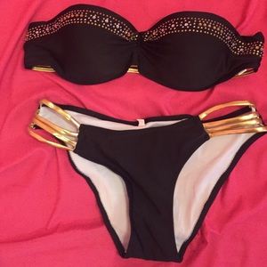 Black and gold bandeau bikini