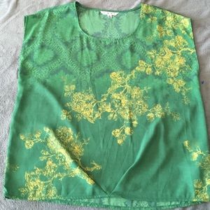 CAbi cap sleeved top! NWOT