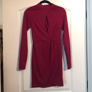 NWT! Nasty Gal Bodycon Dress w/ Key Hole cut out🔥