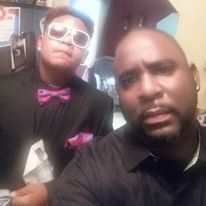 Meet your Posher, Hanif