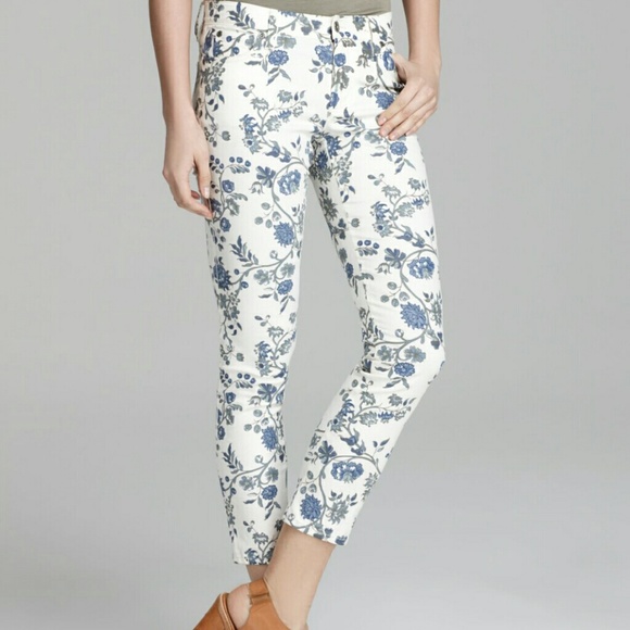 Vince Camuto Denim - Vince Camuto White & Blue Printed Skinny Jeans