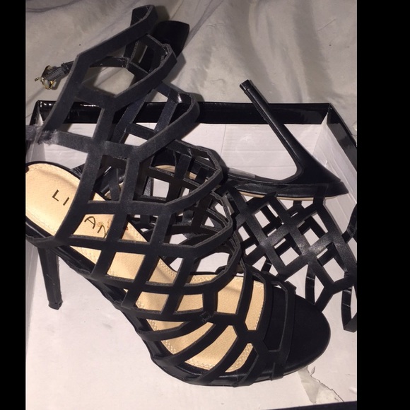 Fashion Nova Shoes - Black Heels