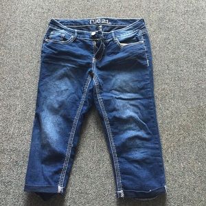 Capri jeans