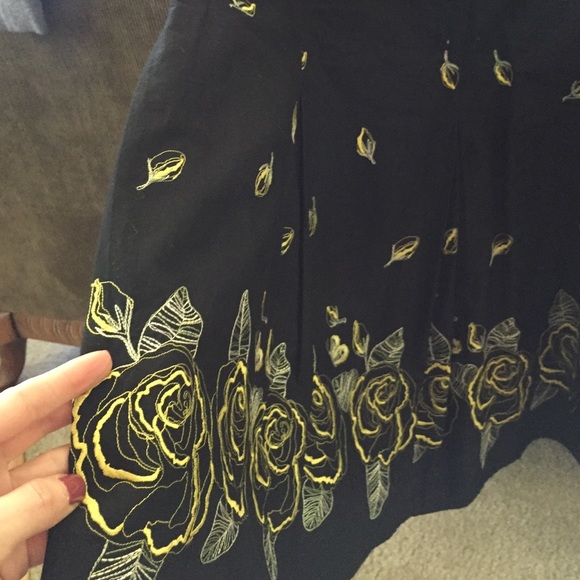 Feminine A-Line Skirt - Picture 3 of 3