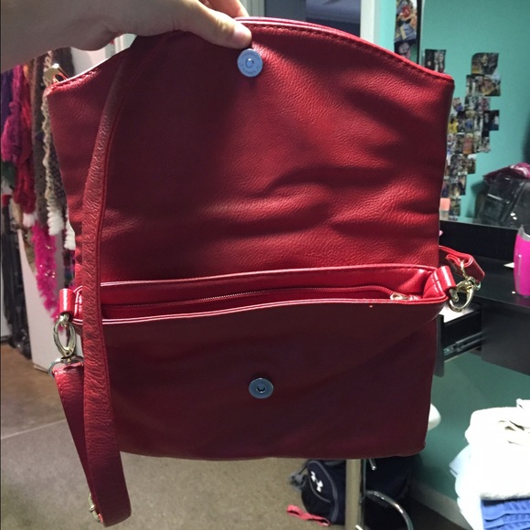 Red Purse - Picture 2 of 3