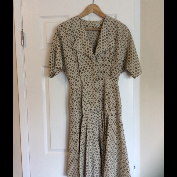 80’s style Vintage 30s/40s drop waist dress.