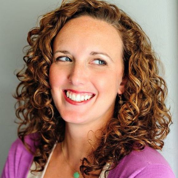 Meet your Posher, Krista - Picture 3 of 4