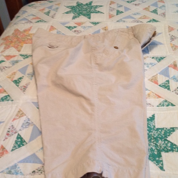 Old Navy Capri size 14