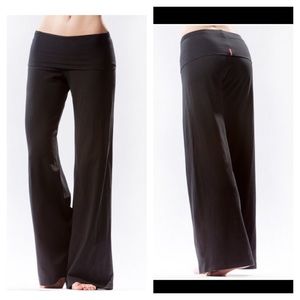 Hard Tail Contour Rolldown wide leg pant (M)