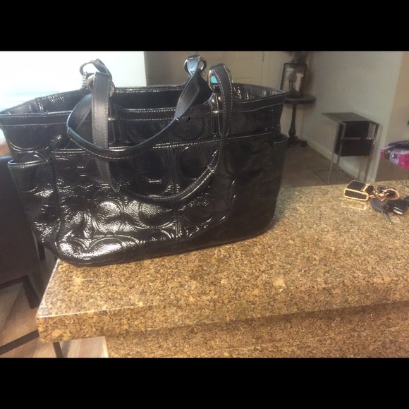 SOLD LOCALLY - Authentic Coach bag - Picture 3 of 3