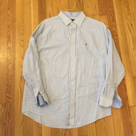 Nautica button down shirt MEN size 16 1/2, 32/33