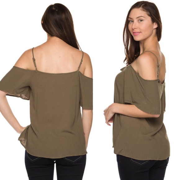 🆕ALLAIRE lace up cold shoulder top - OLIVE - Picture 2 of 3