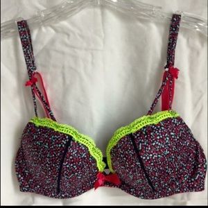 Sexy Little Things