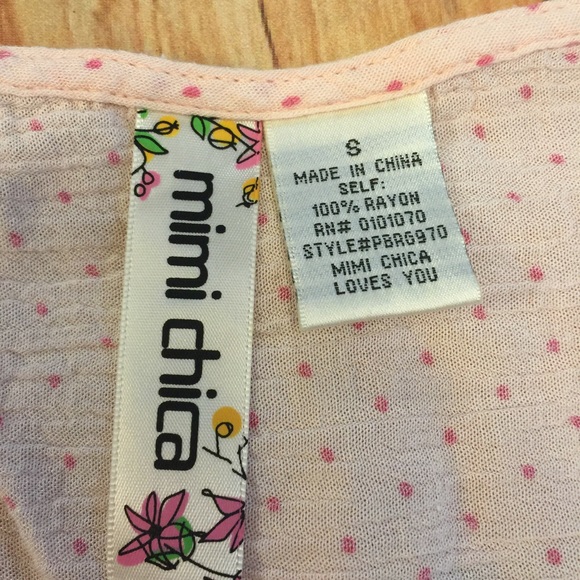 Super cute comfy light weight romper - Picture 3 of 4