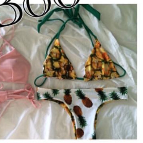 Dress me boo reversible pineapple bikini🍍 - Picture 3 of 3