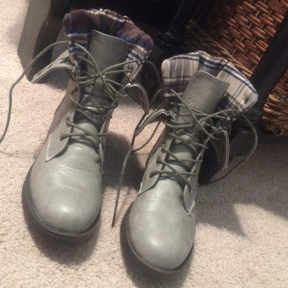 Light gray combat boots
