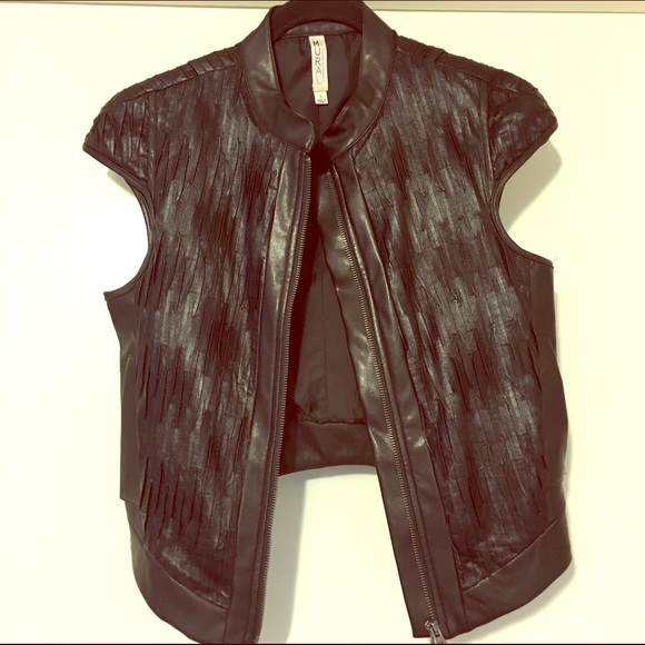 Faux leather cap-sleeved leather jacket/vest