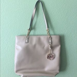 REDUCED! Michael Kors Leather Bag!