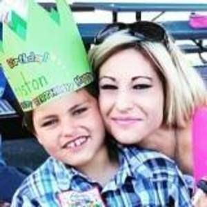 Meet your Posher, Kari