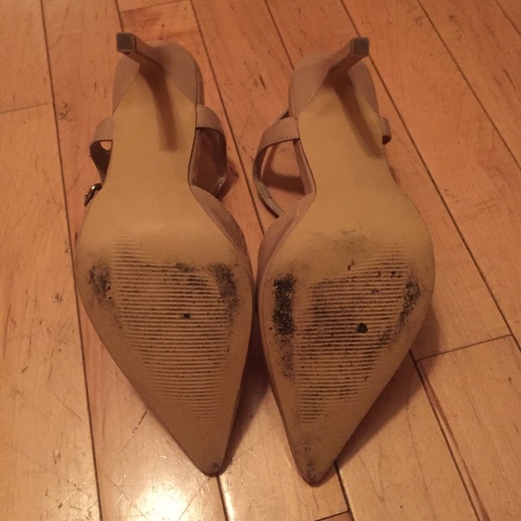 Nude pointed toe heels - Picture 3 of 3