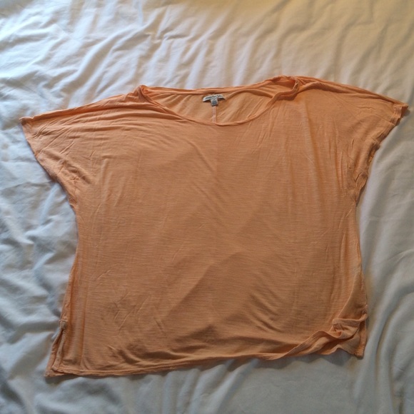 Light orange American eagle tee