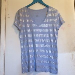 American Eagle T-Shirt💜