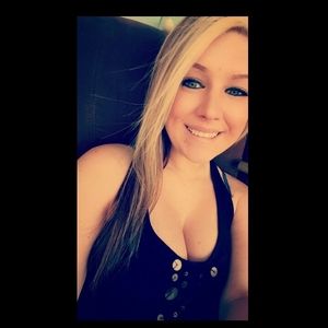 Meet your Posher, Brittany