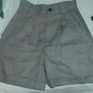 High Waiste Knee Shorts NEVER WORN